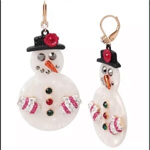 Betsey Johnson Snowman earrings NEW